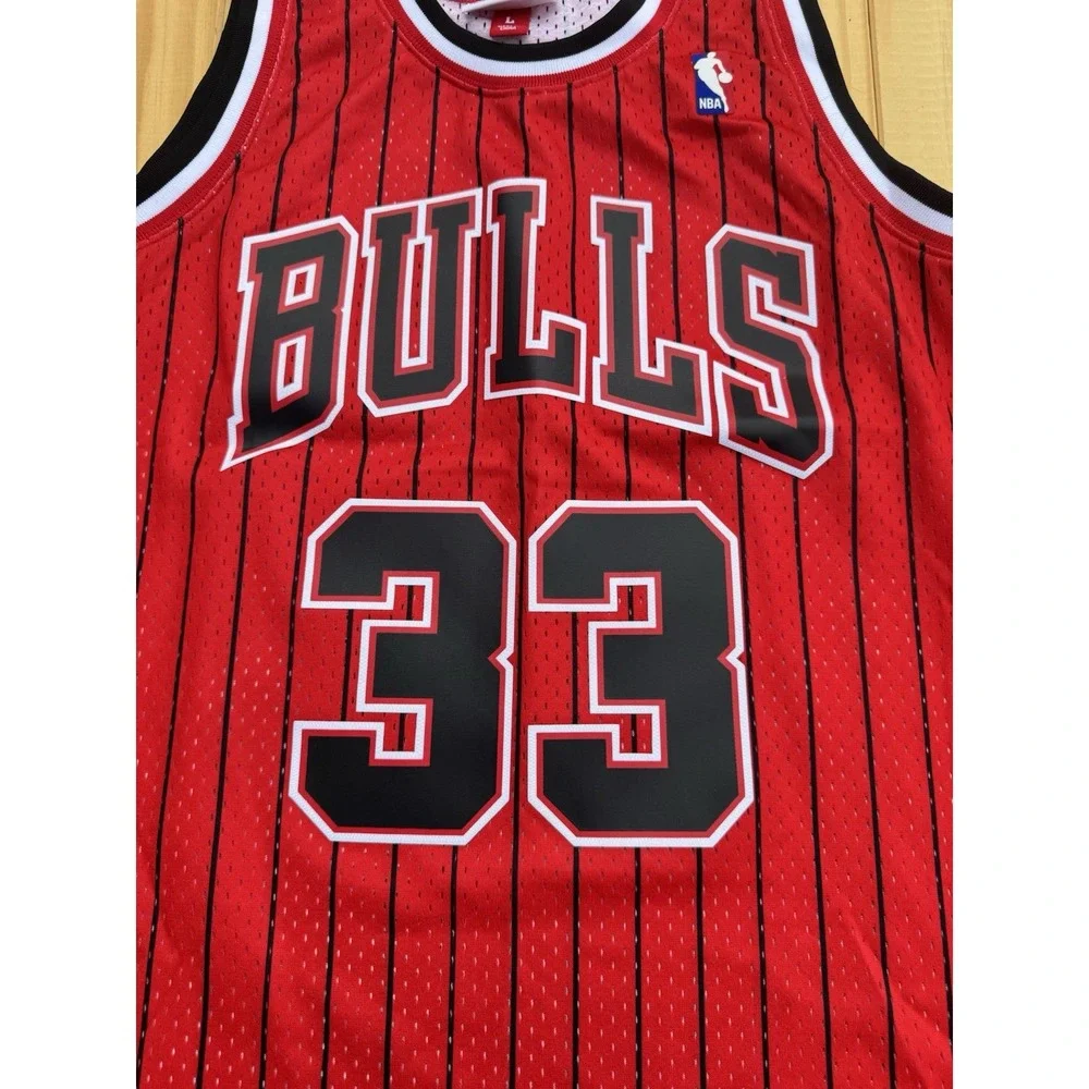 Mens Mitchell & Ness NBA Reload Swingman Jersey Bulls 1995 Scottie‎ Pippen Large